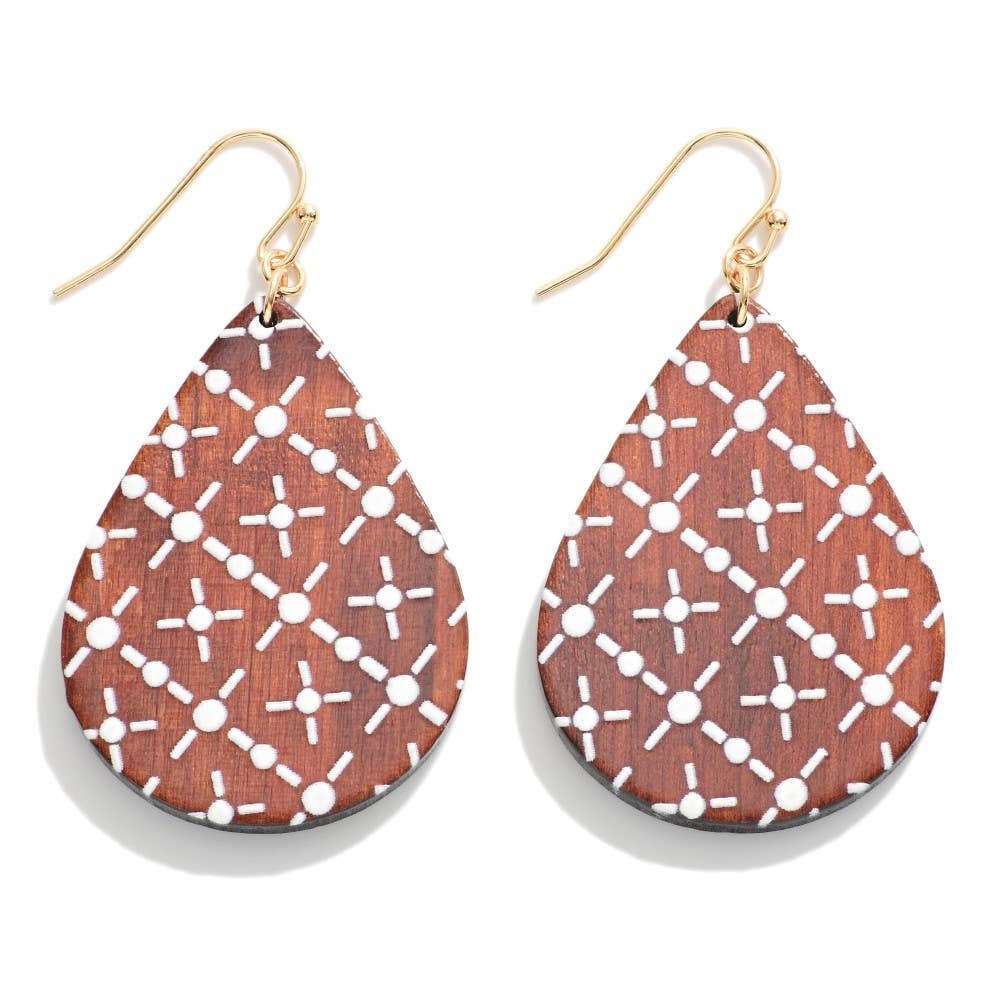 Red Wooden Teardrop Christmas Quilt Pattern Drop Dangle Earrings
